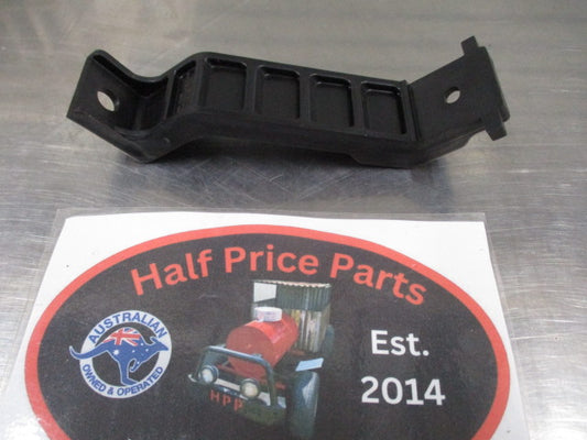 Kia Cerato Genuine Center Lower Beam Bracket New Part