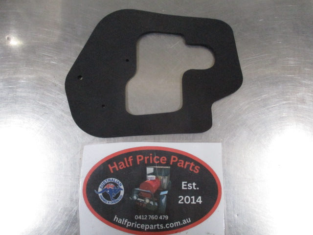Kia Cerato Sedan Genuine Drivers Side Rear Combination Lamp Seal New Part