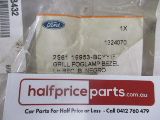 Ford Fiesta MK6 Genuine Left Hand Front Fog Light Bezel New Part