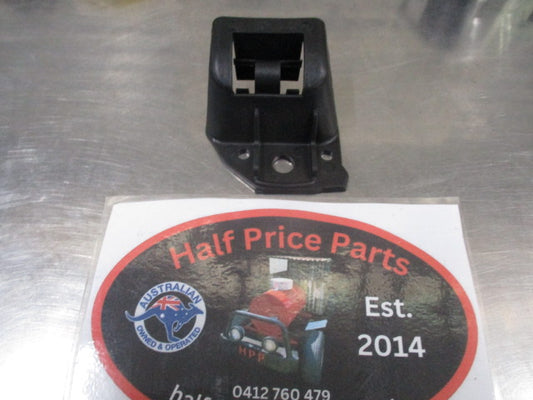 Kia Rio Genuine Right Hand (Drivers) Headlight Mounting Bracket New Part