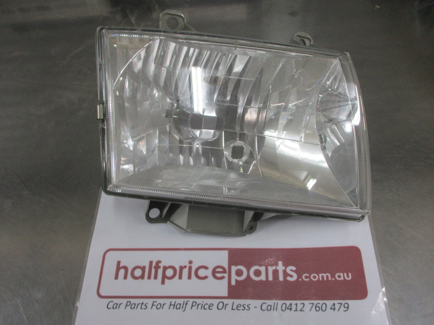 Mazda B2200-B2500-B2600 Genuine Right Hand Headlight Used VGC.
