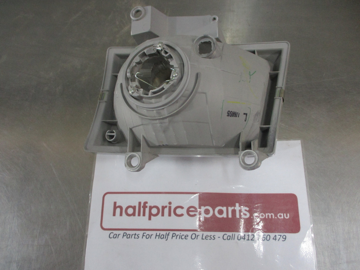 Mazda B2200-B2500-B2600 Genuine Right Hand Headlight Used VGC.