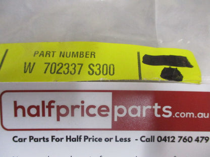 Ford Focus Genuine Radiator Support Air Deflector Clip New Part