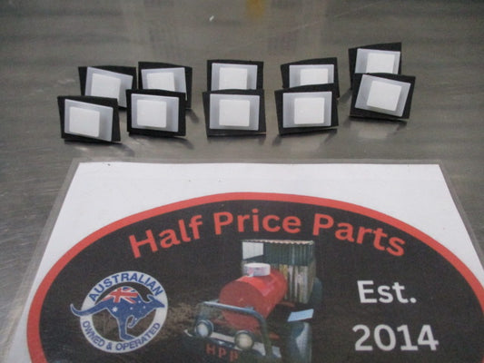 Kia Carnival/Sportage/Sorento Genuine Side Garnish Mounting Clips (10) New Part