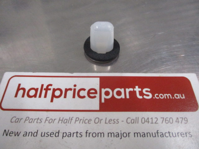 Hyundai/Kia Carnival/Cerato/Rio/Sorento Genuine Tail Lamp Assembly Fastener New Part