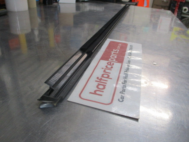 Ford Focus Genuine Front Left Hand Outer Door Moulding New Part