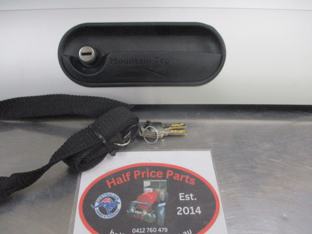 Ford PX Ranger Genuine Tonneau Fittings Rear Handle Lock And 2 Keys (Cover Not Included) New Part