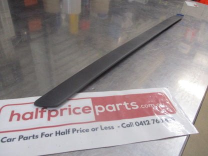 Ford Focus LS/LT/XR5 Genuine Right Hand Rear Door Moulding (Drivers) New Part