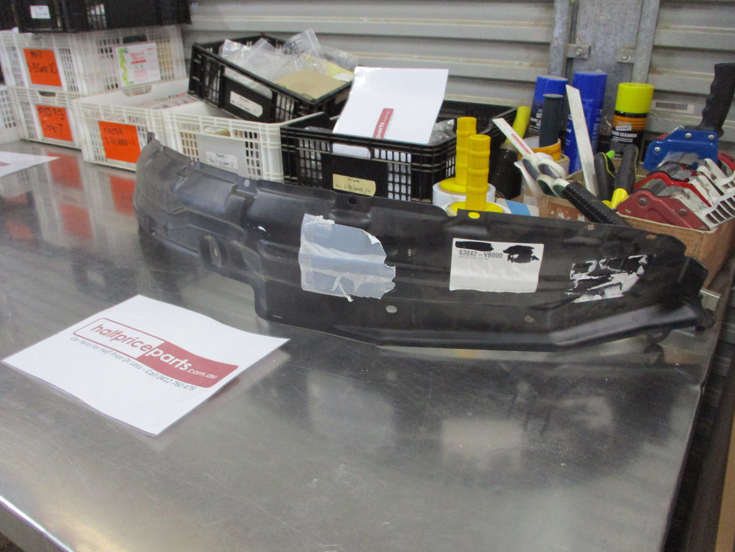 Nissan Y61 Partrol Genuine Right Hand Front Inner Splash Guard New Part