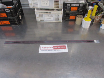 Ford Focus LS/LT/XR5 Genuine Right Or Left Hand Front Door Moulding New Part