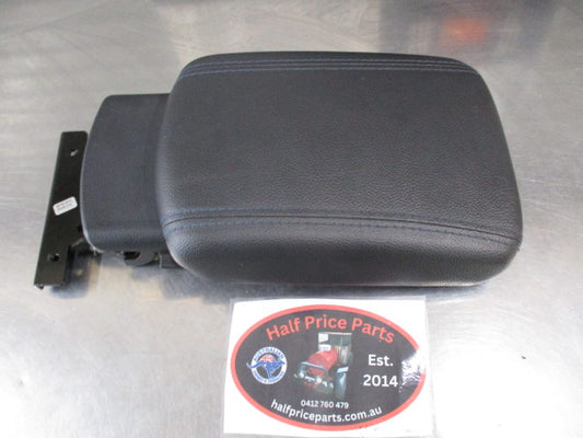 Hyundai Tucson Genuine Center Console Lid (Blue Stitching) Used Part