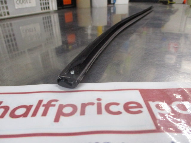 Ford PX Ranger Genuine Right Hand Rear Window Glass Weatherstrip New Part