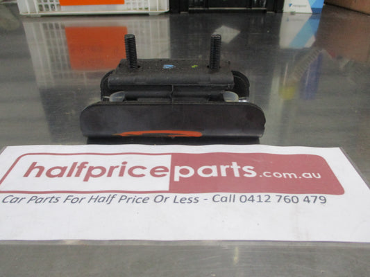 Holden RG Colorado/Trailblazer Genuine Gearbox Mount New Part