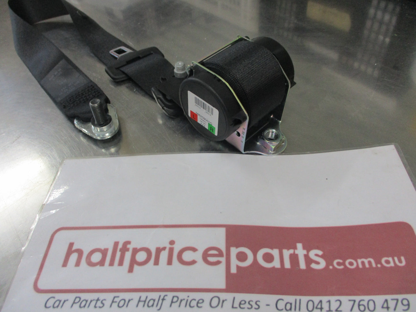 Mercedes Benz W901 Sprinter Genuine Driver Front Seat Belt New Part