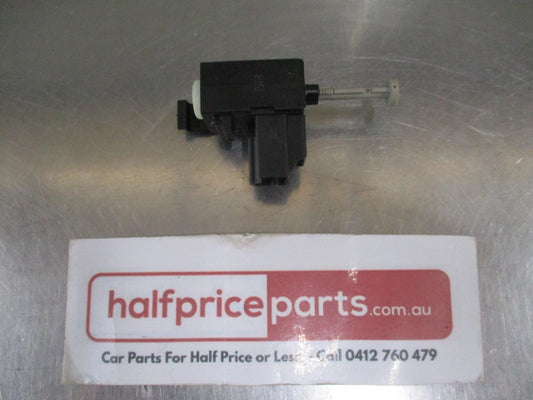 Ford Kuga Genuine Cruise Control Switch - New Part