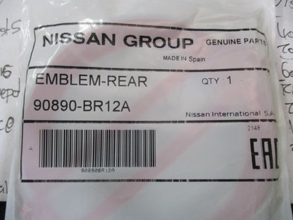 Nissan J10 Qashqai Genuine Tailgate Emblem New Part