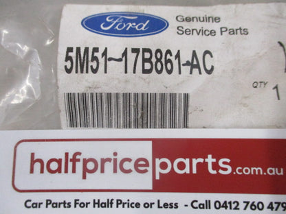 Ford Focus LS/LV Genuine Rear Bar Center Bumper Mounting Bracket New Part