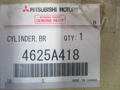 Mitsubishi Outlander Genuine Brake Master Cylinder New Part
