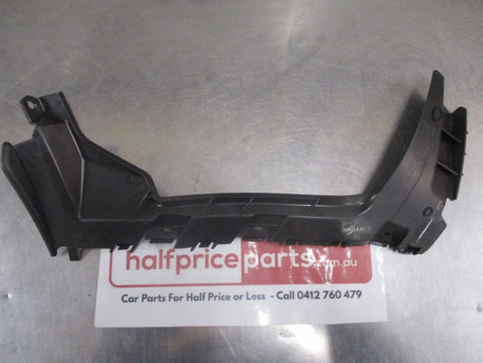 Ford Fiesta Mk6 Genuine Right Hand Rear Bumper Quarter Bracket New Part