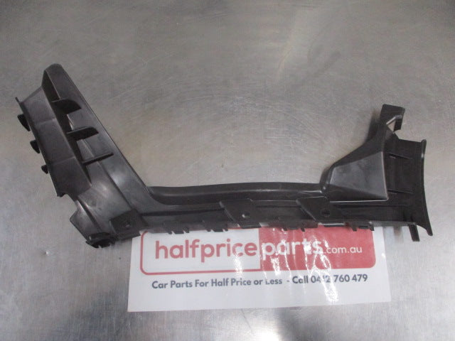 Ford Fiesta Mk6 Genuine Right Hand Rear Bumper Quarter Bracket New Part