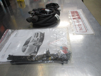 Hyundai IX35 LM2 Genuine Trailer Wiring Harness Kit 7 Pin Flat Plug New Part.