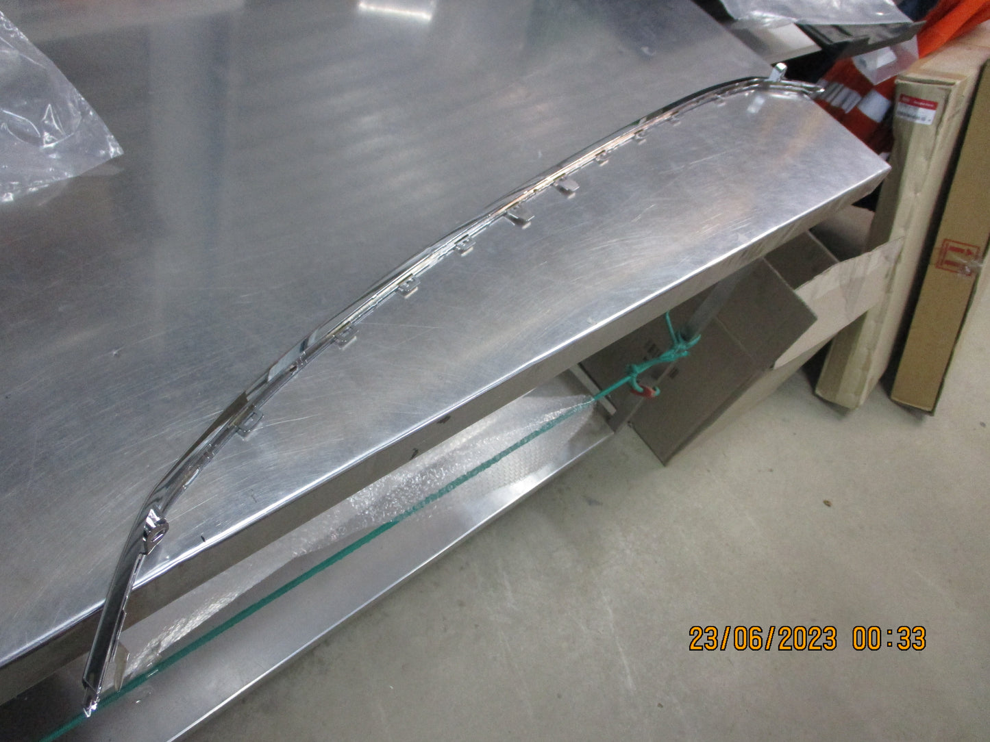 Citroen DS4 Genuine Front Bumper Moulding Chrome New Part