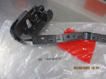Citroen Berlingo Genuine Right Hand Rear Bumper Bracket New Part