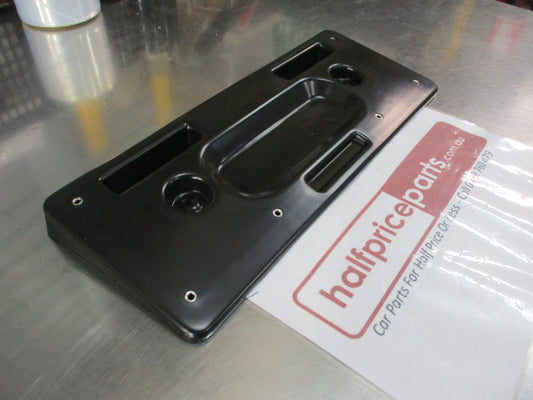 Land Rover Discovery-Range Rover-Evoque-Freelander Genuine Rear License Plate New Part