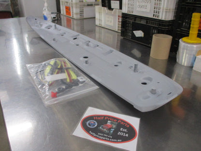 Hyundai Elantra Hatch Genuine Rear Spoiler (Unpainted) New Part