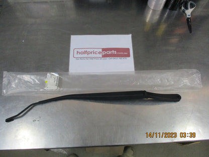 Holden Captiva Genuine Passenger Side Wiper Arm Assy New Part