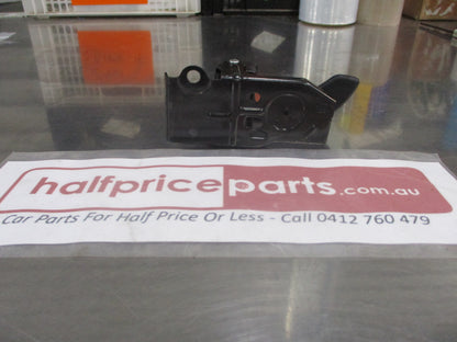 Hyundai Santa Fe Genuine Drivers Front Inner Door Handle New Part