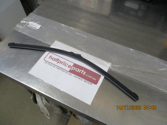 Subaru Forester / Impreza / XV Genuine Drivers Side Wiper Blade New Part