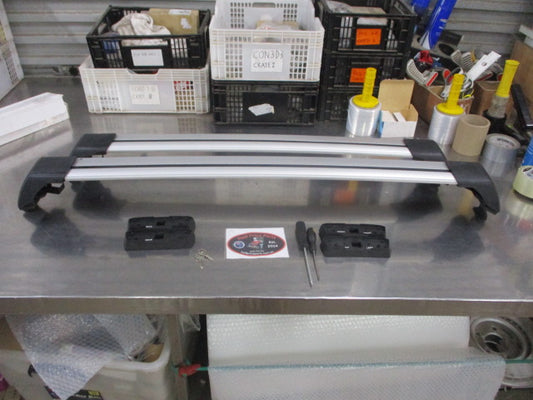 Kia Cerato Genuine Roof Racks New Kit Incomplete
