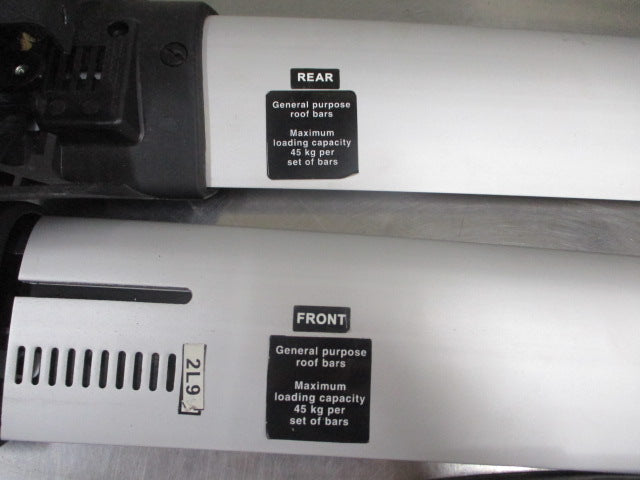 Kia Cerato Genuine Roof Racks New Kit Incomplete