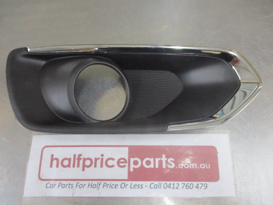 Suzuki SX4 S-Cross Genuine Left Hand Front Fog Light Chrome And Black Bezel New Part