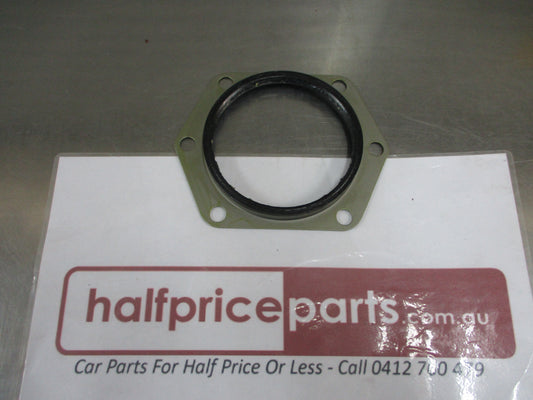 Nissan Patrol GQ-Y60 Wagon Or Ute Genuine Stub Axel Spindle Dust Seal New Part