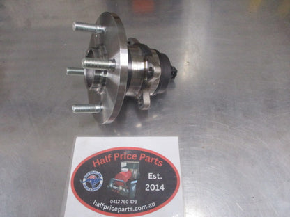 Hyundai Accent Auto Sedan/Kia Rio Genuine Right Hand Rear Wheel Hub Assembly New Part