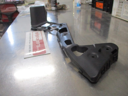 Ford Mondeo MA/MB/MC Genuine Right Hand Rear Bumper Bracket Mount New Part