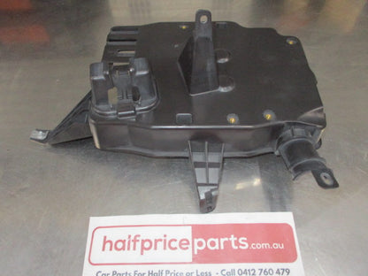 Ford Focus/Escape Genuine ECU Bracket Mounting Box New Part