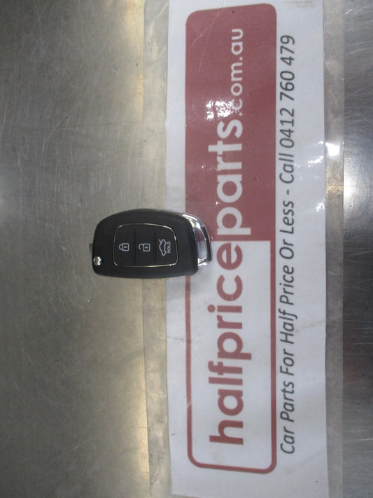 Hyundai Elantra Genuine 3 Button Key Remote Security Transmitter Fob New Part