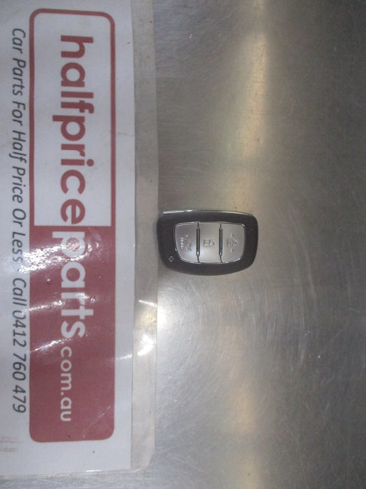 Hyundai Accent Genuine 3 Button Smart Key Fob 433MHZ New Part