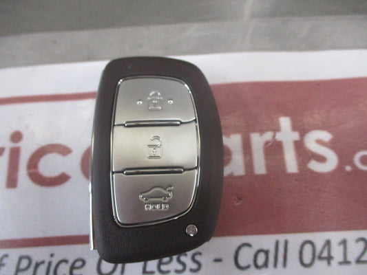 Hyundai Accent Genuine 3 Button Smart Key Fob 433MHZ New Part