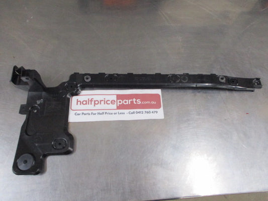 Ford Transit Genuine Left Hand Rear Left Bumper Mounting Bracket New Part
