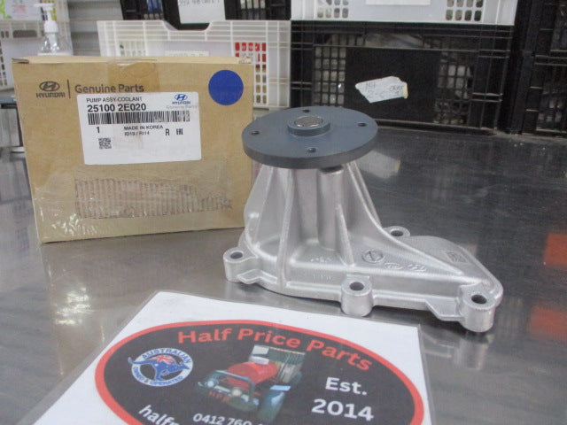 Hyundai Elantra/Tucson/Veloster Genuine Coolant Pump Assembly New Part
