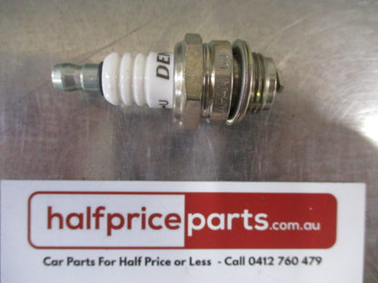 Ford Tractor Genuine Spark Plugs Suits Various Models - New Part