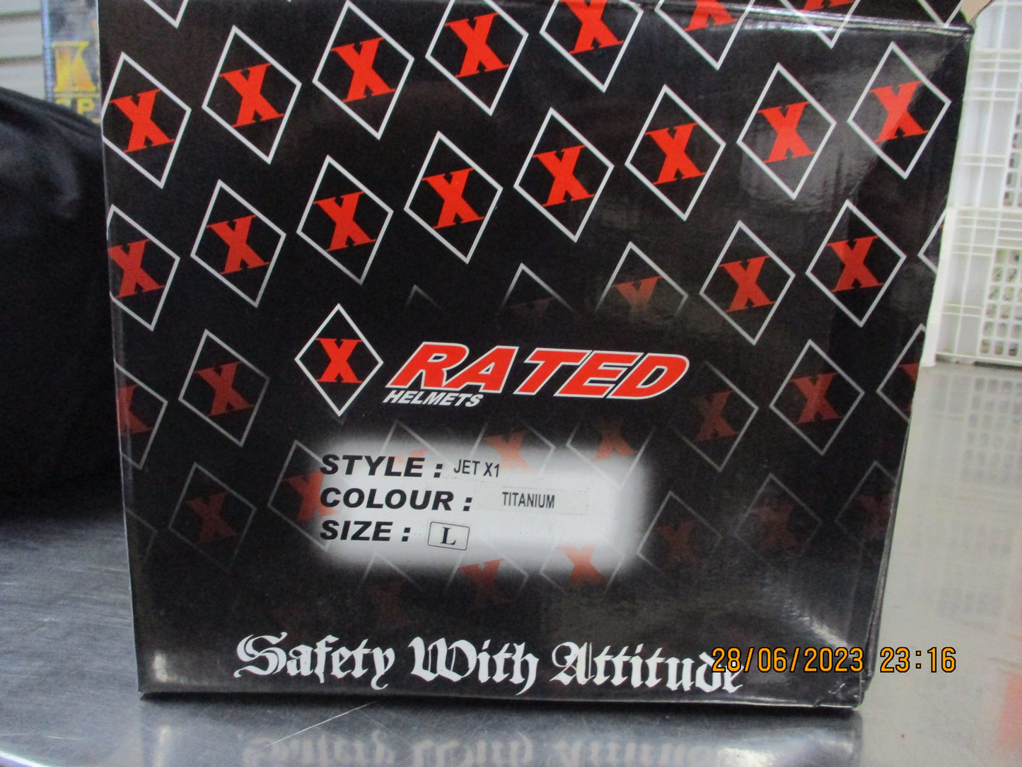X-Rated Helmets Jet-X1 Silver XRH Large Helmet New Part