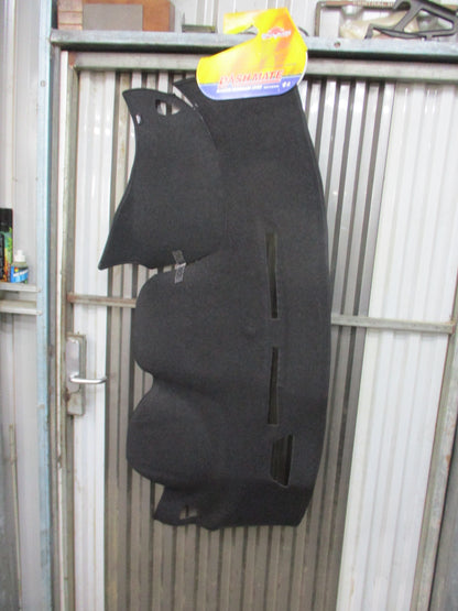 Shevron Dash Mat (Black) Suits Holden Astra BL Sedan New Part