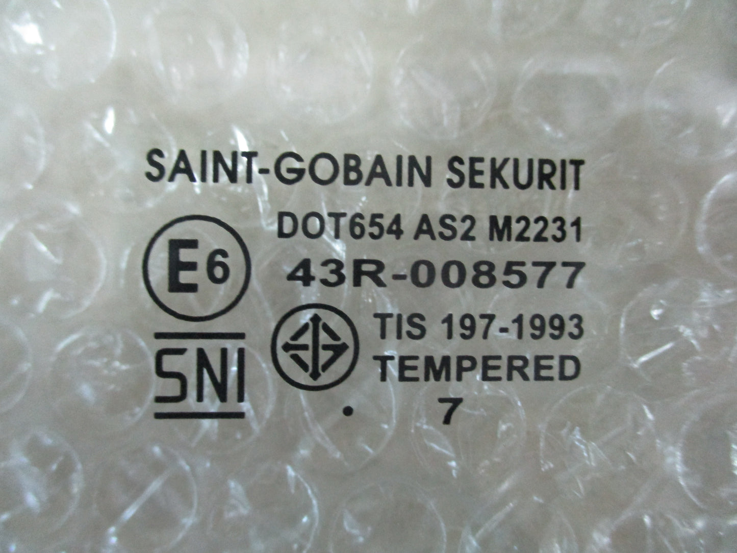 Isuzu D-Max Genuine Rear Left Door Glass Window New Part