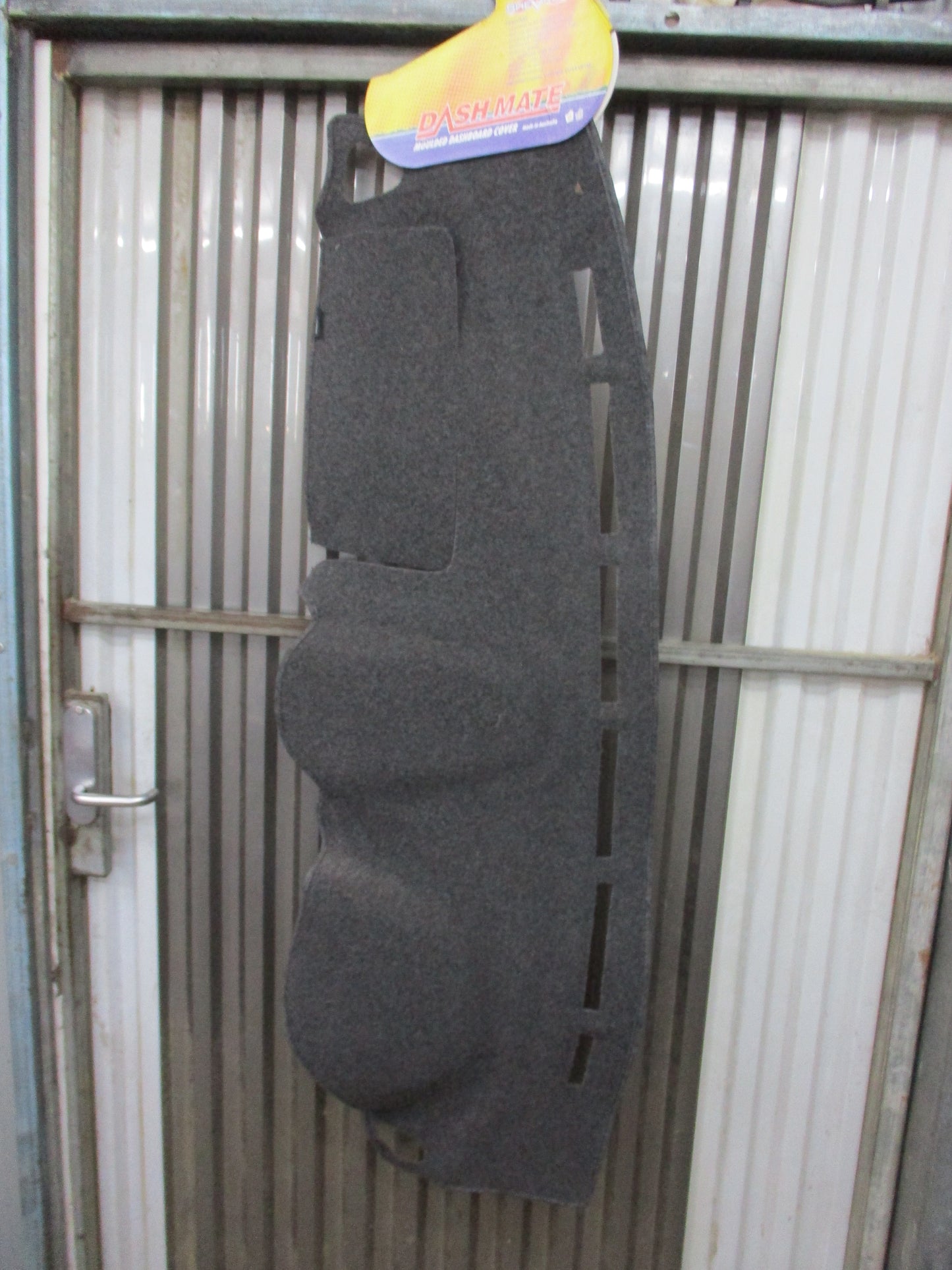 Shevron Dash Mat (Grey) Suits Holden CG Captiva New Part