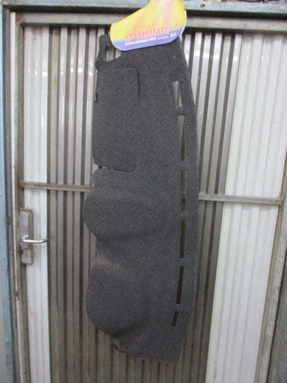 Shevron Dash Mat (Grey) Suits Holden CG Captiva New Part